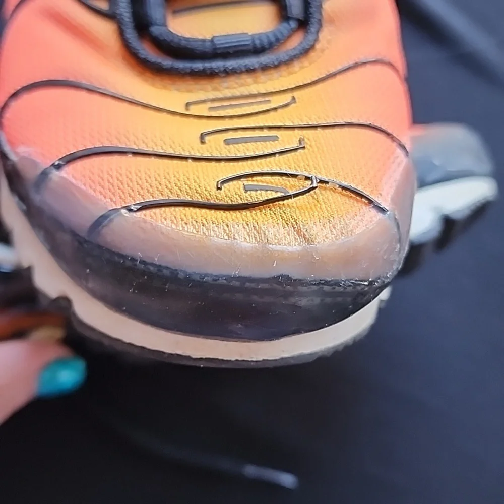 Youth size 7 sunset‎ Nike airmax